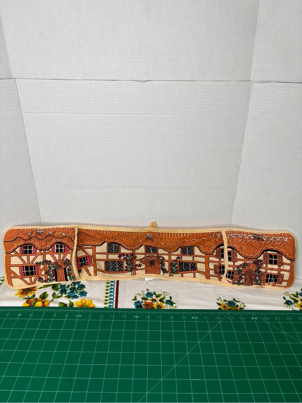 Vintage Avon Cottagecore Village Theme Double Sided Oven Mitts